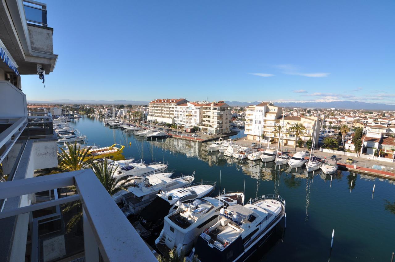 Rnet - Nautic Empuriabrava Exterior photo